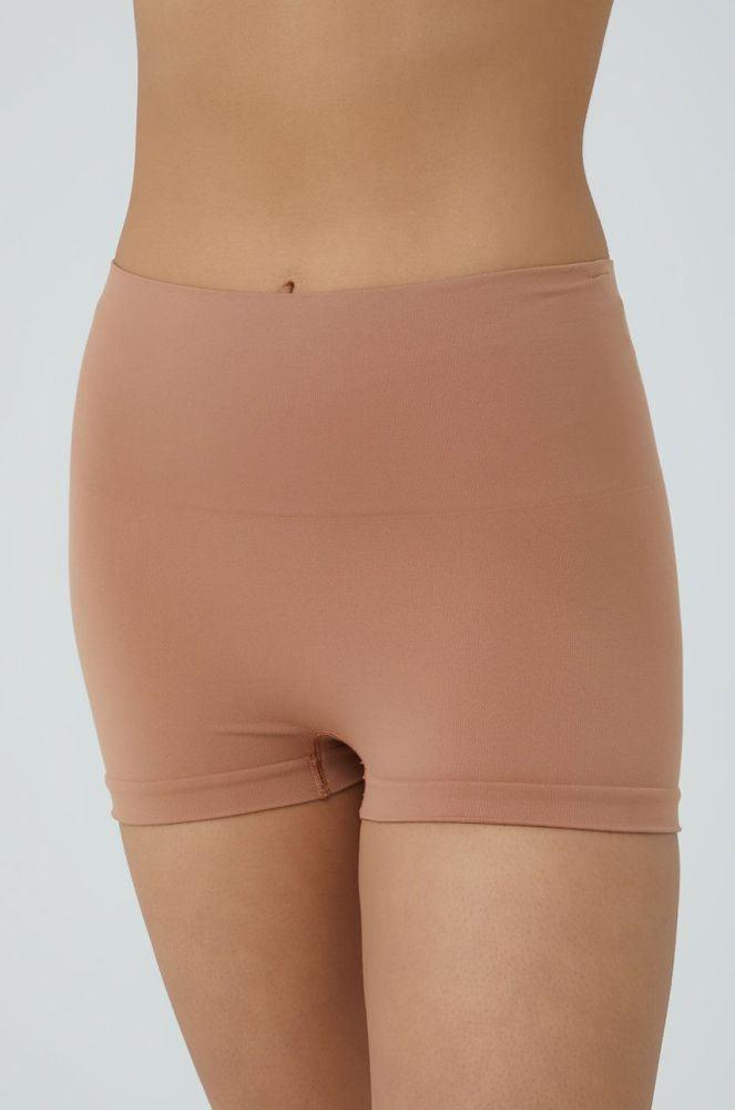 Spanx - Моделюючі шорти Everyday Shaping колір бежевий (3340666)