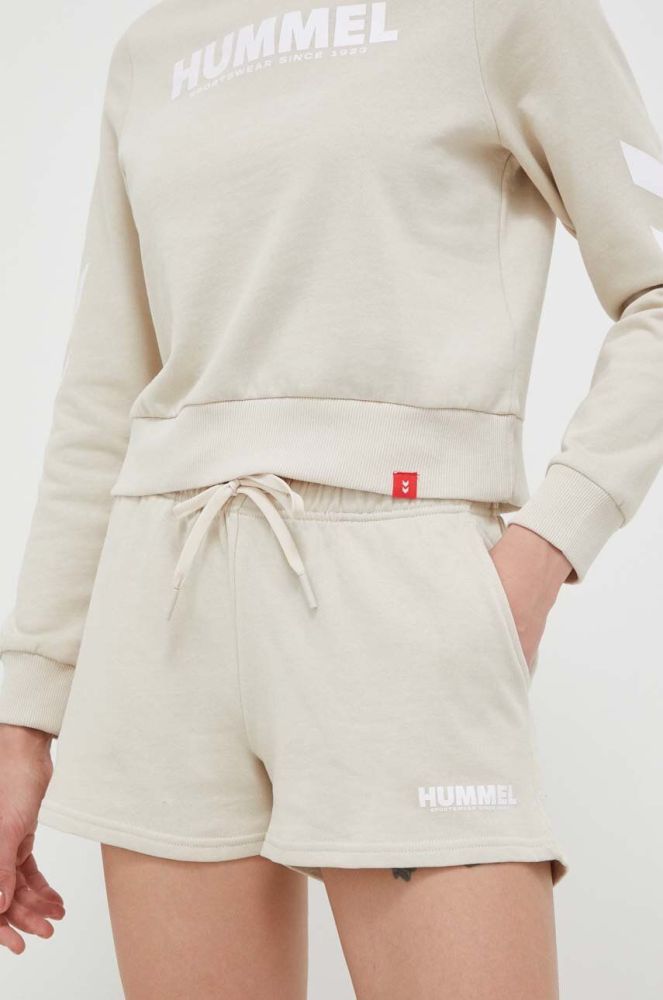 Бавовняні шорти Hummel колір бежевий однотонні середня посадка